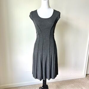 BAILEY 44 Charcoal Gray Cap Sleeve Jersey Knit Sheath Dress—SZ. XS